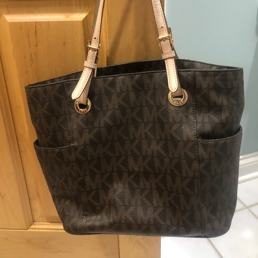 Michael Kors bag